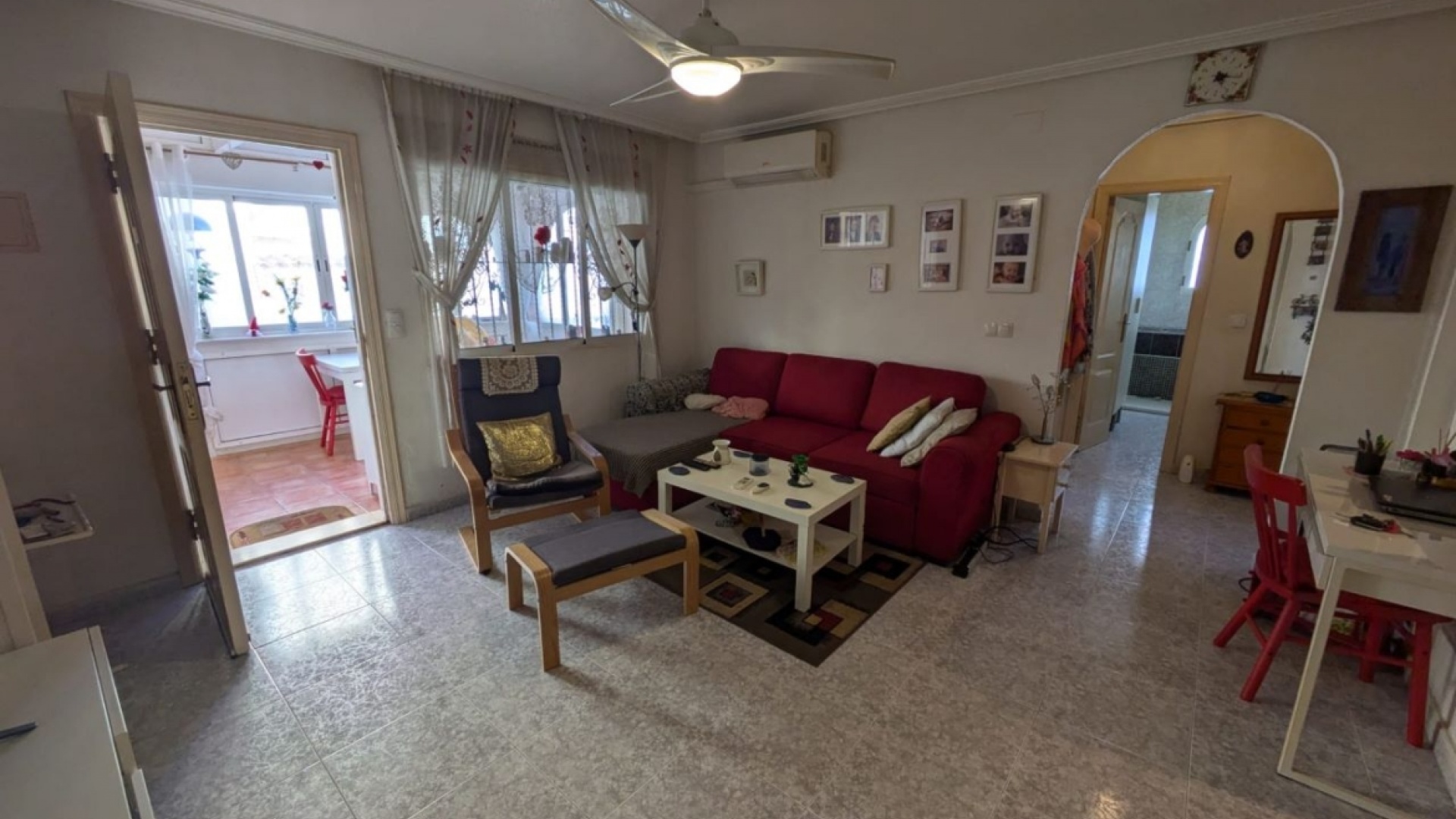 Resale - Villa - Playa Flamenca - Res Laguna