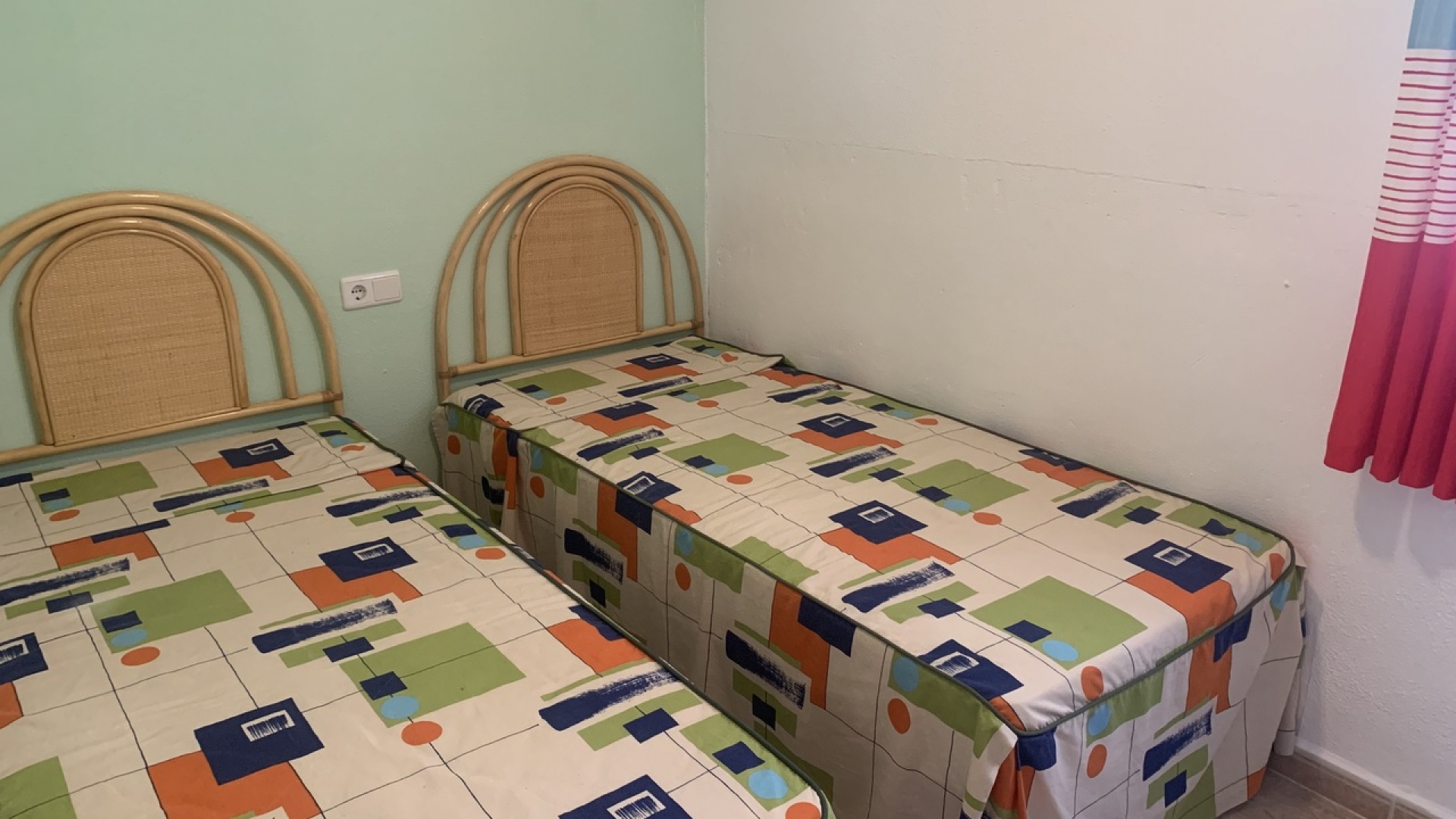 Resale - Villa - Playa Flamenca - Res. Olympia