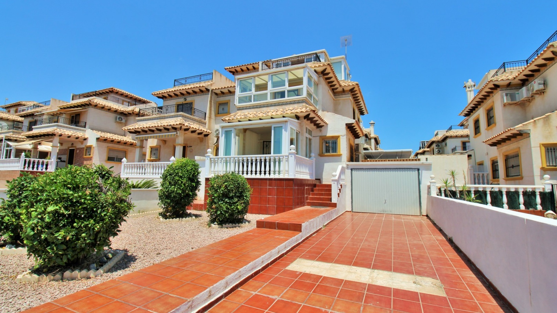 Resale - Villa - Playa Flamenca - san jose
