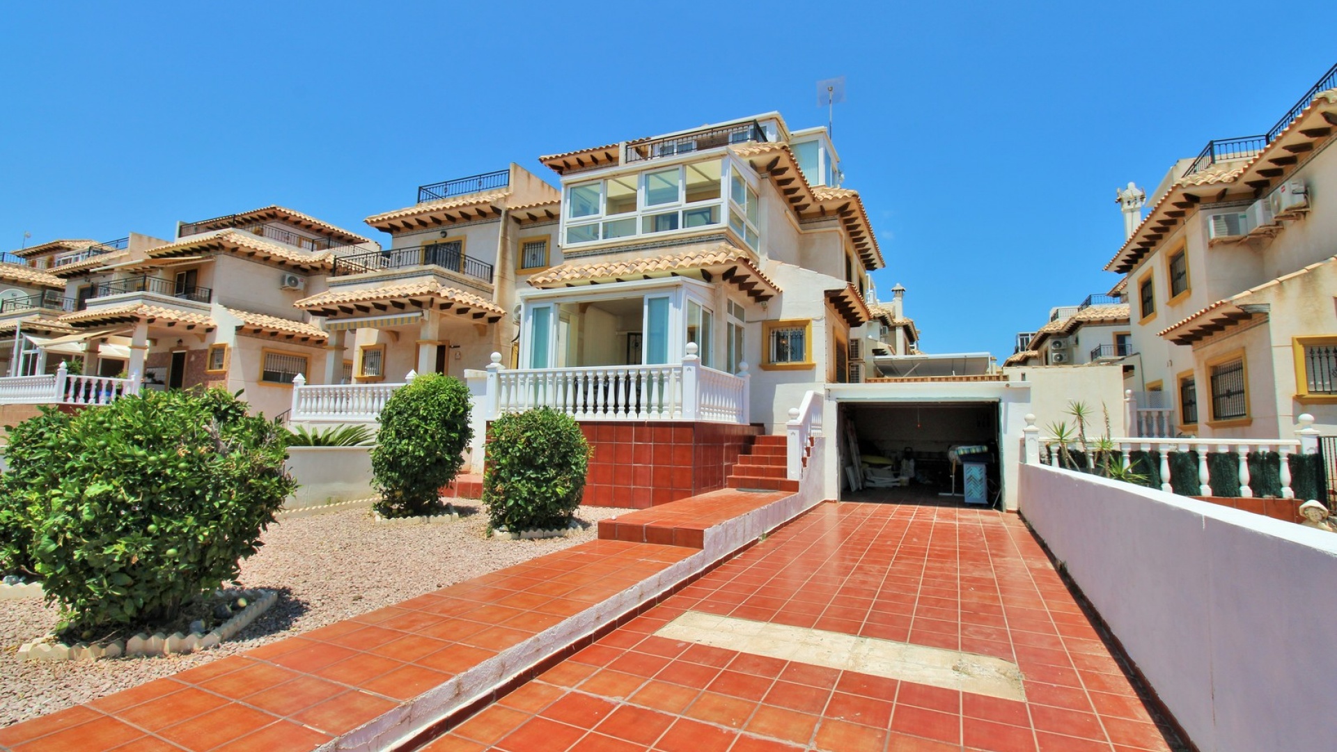 Resale - Villa - Playa Flamenca - san jose