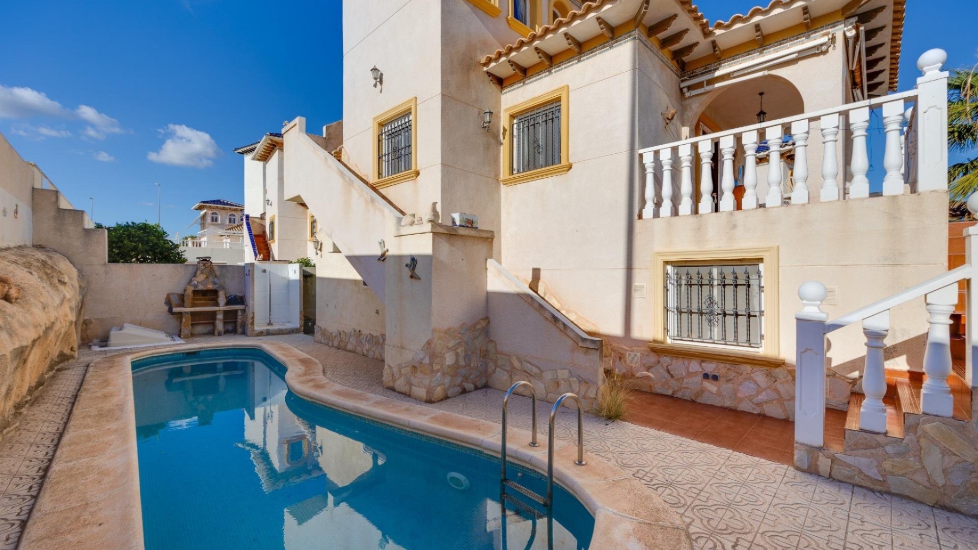 Resale - Villa - Playa Flamenca - san jose