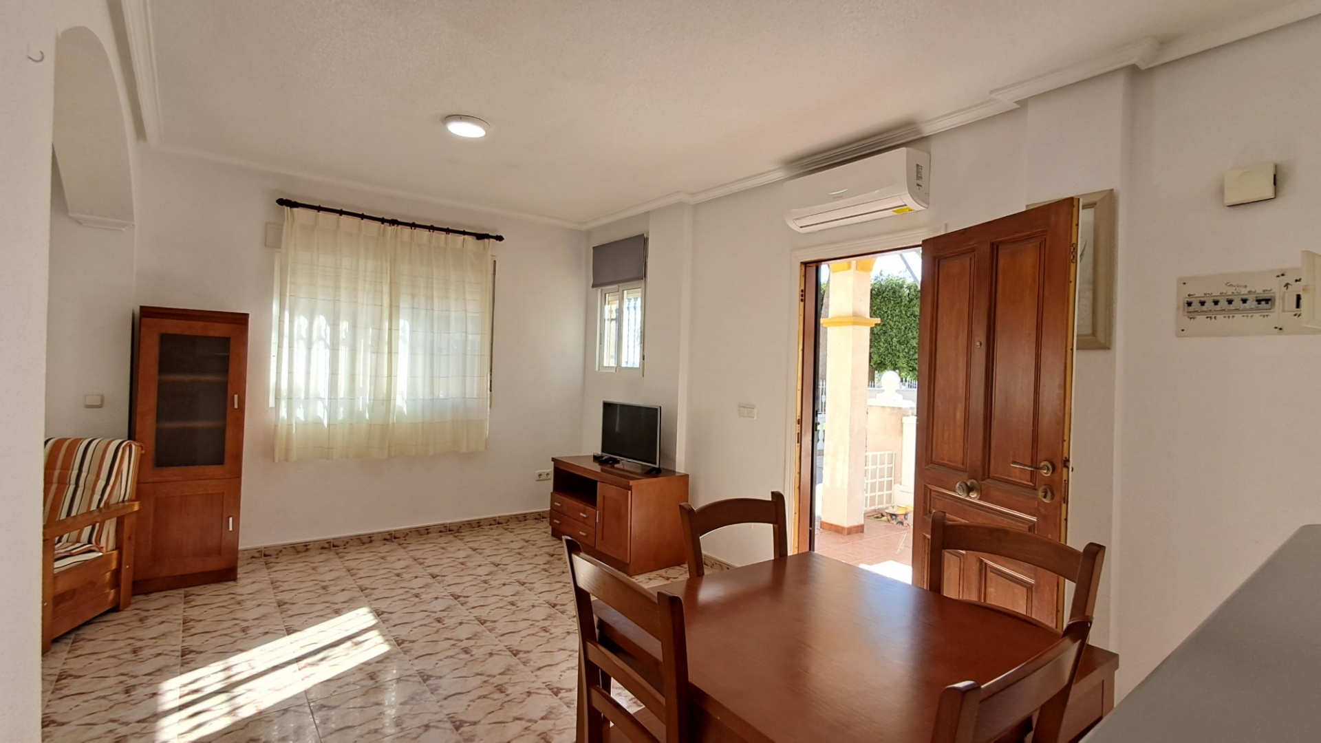 Resale - Villa - Playa Flamenca - san jose
