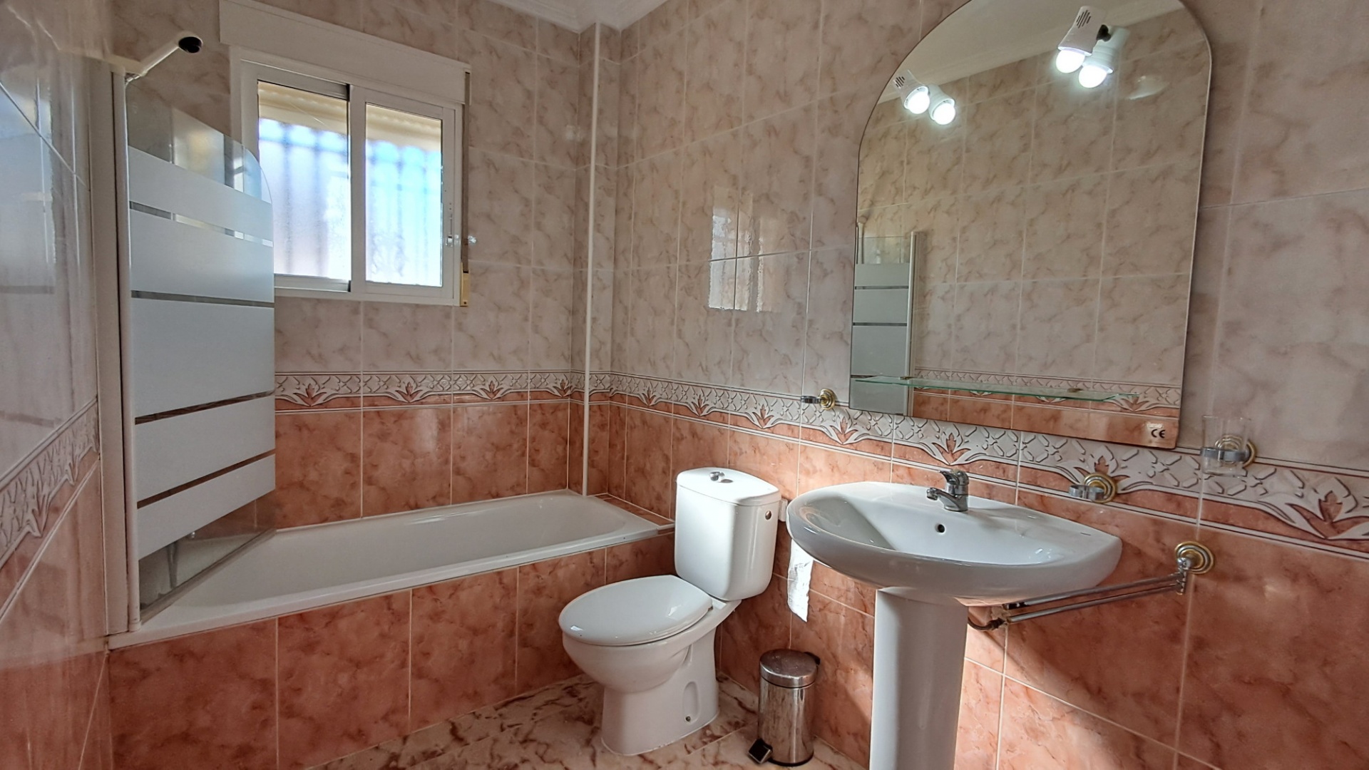 Resale - Villa - Playa Flamenca - san jose