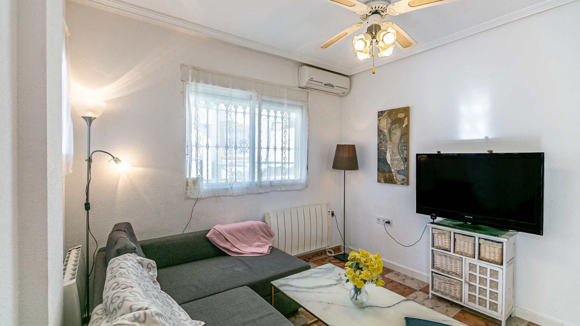 Resale - Villa - Playa Flamenca - san jose