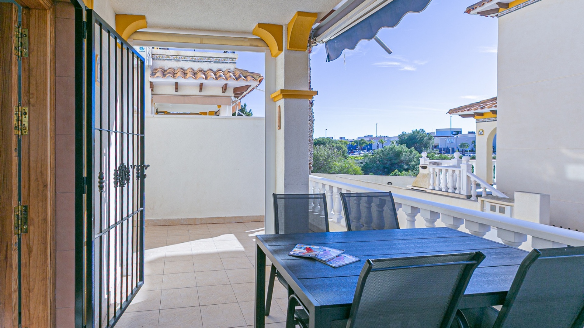 Resale - Villa - Playa Flamenca - san jose