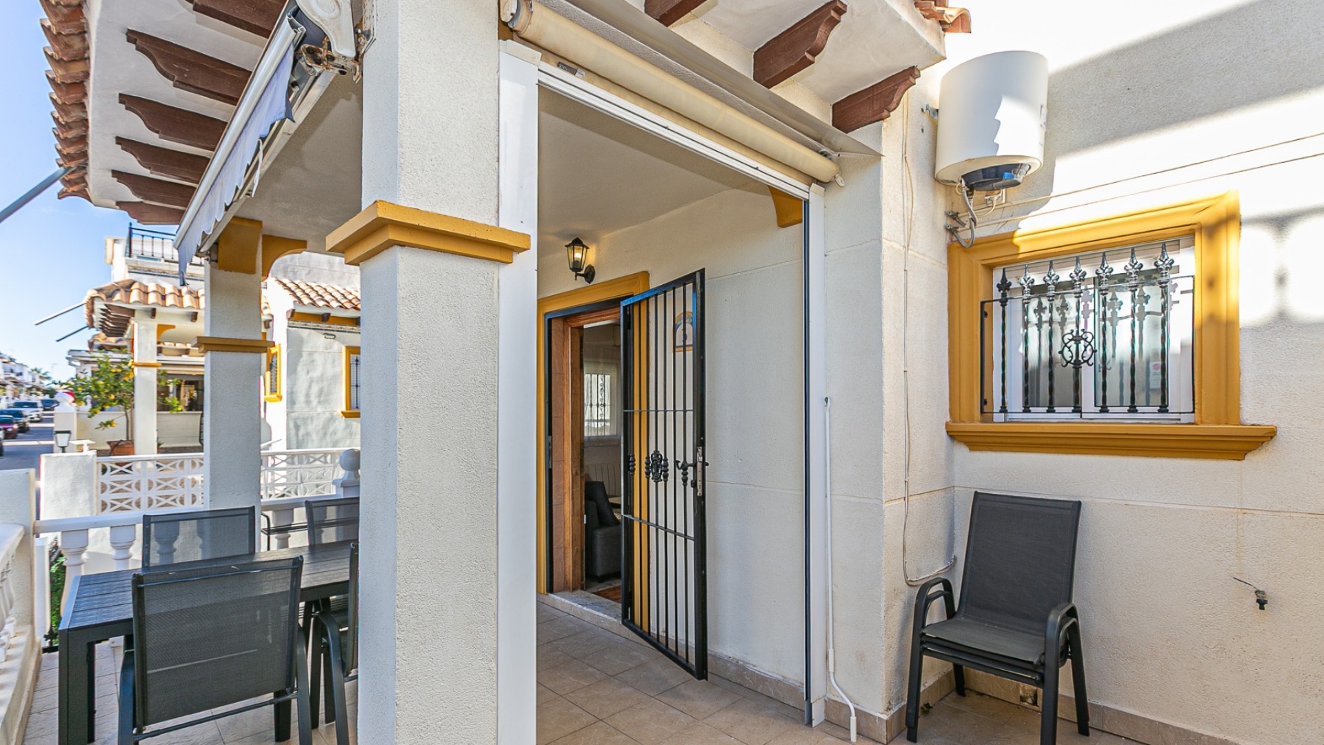 Resale - Villa - Playa Flamenca - san jose