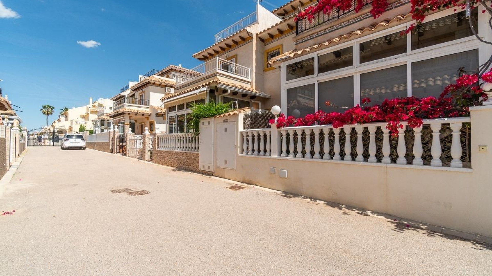 Resale - Villa - Playa Flamenca - san jose