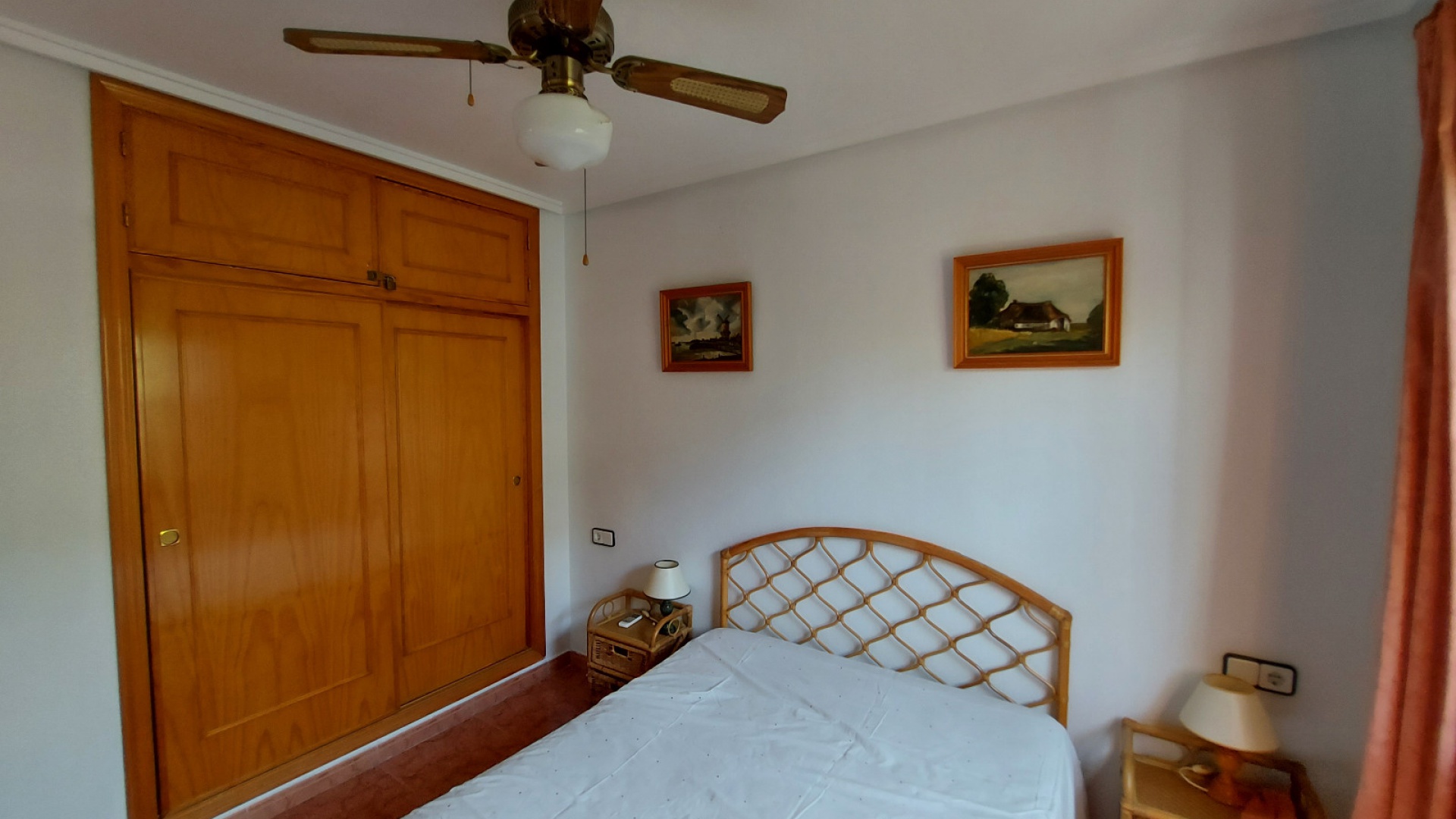 Resale - Villa - Playa Flamenca - serena