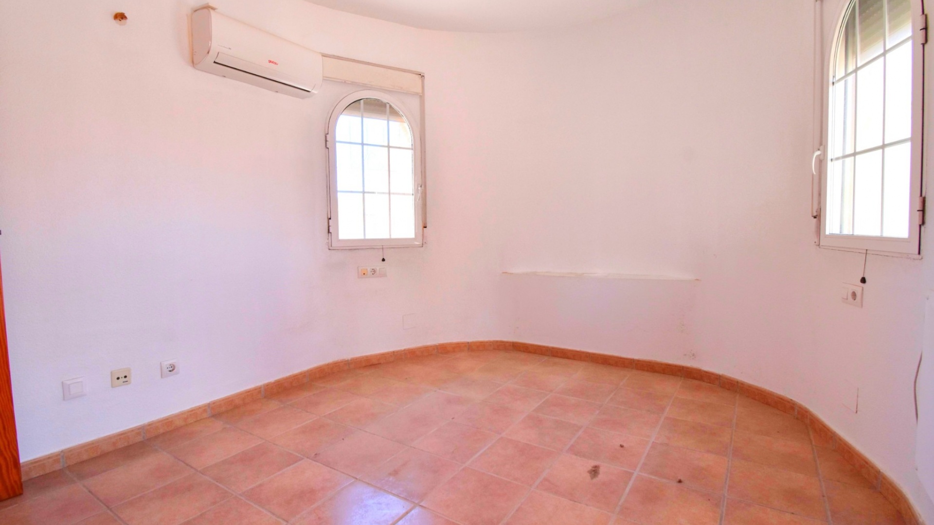 Resale - Villa - Playa Flamenca - villas san luis