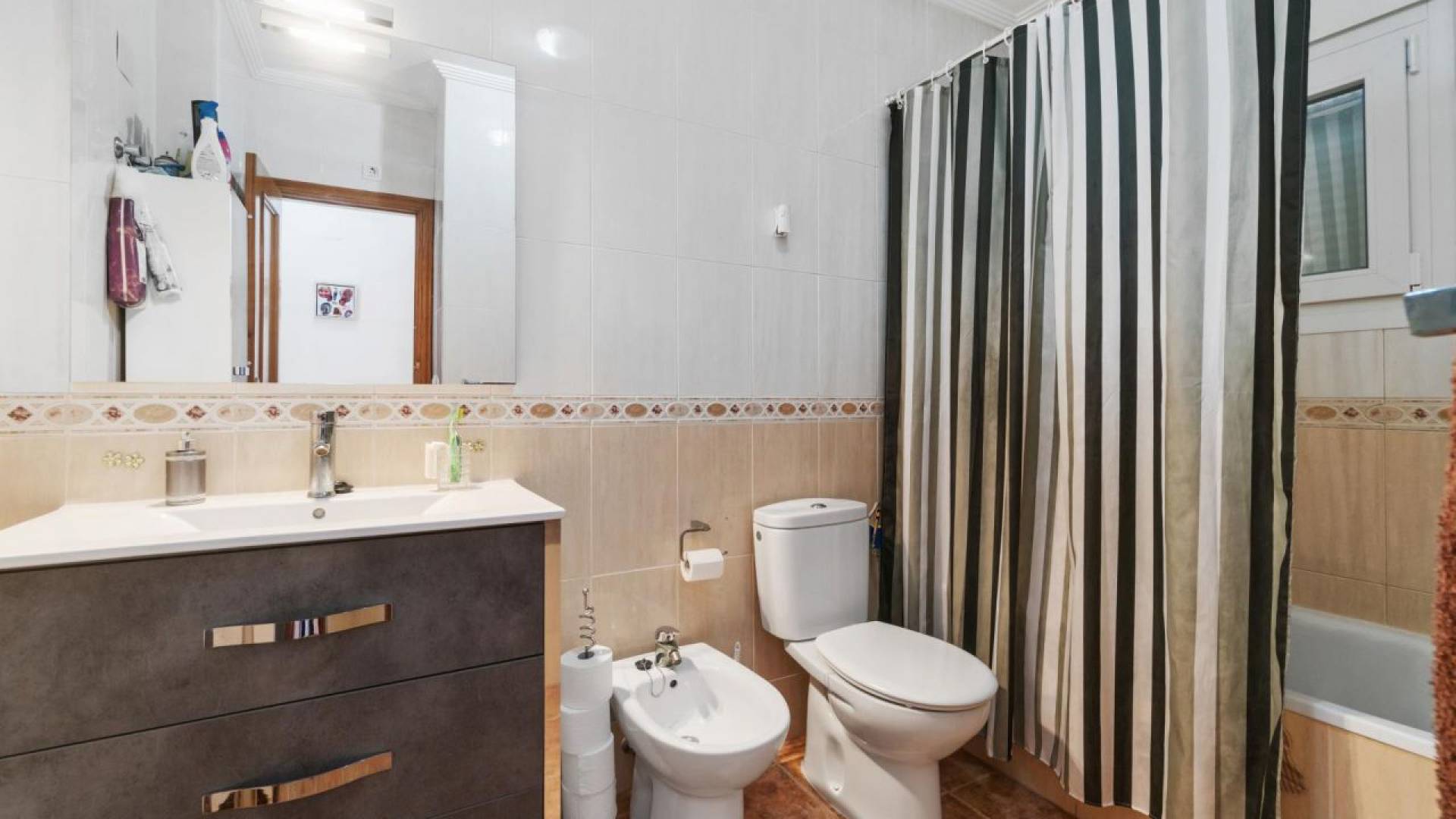 Resale - Villa - Playa Flamenca - vistamar