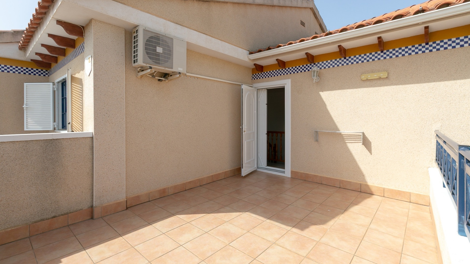 Resale - Villa - Playa Flamenca - zeniamar