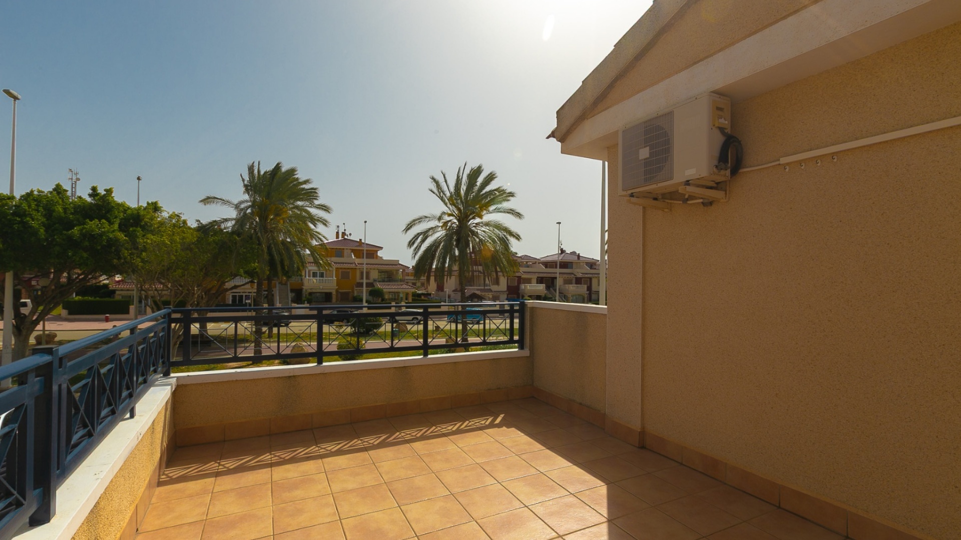 Resale - Villa - Playa Flamenca - zeniamar