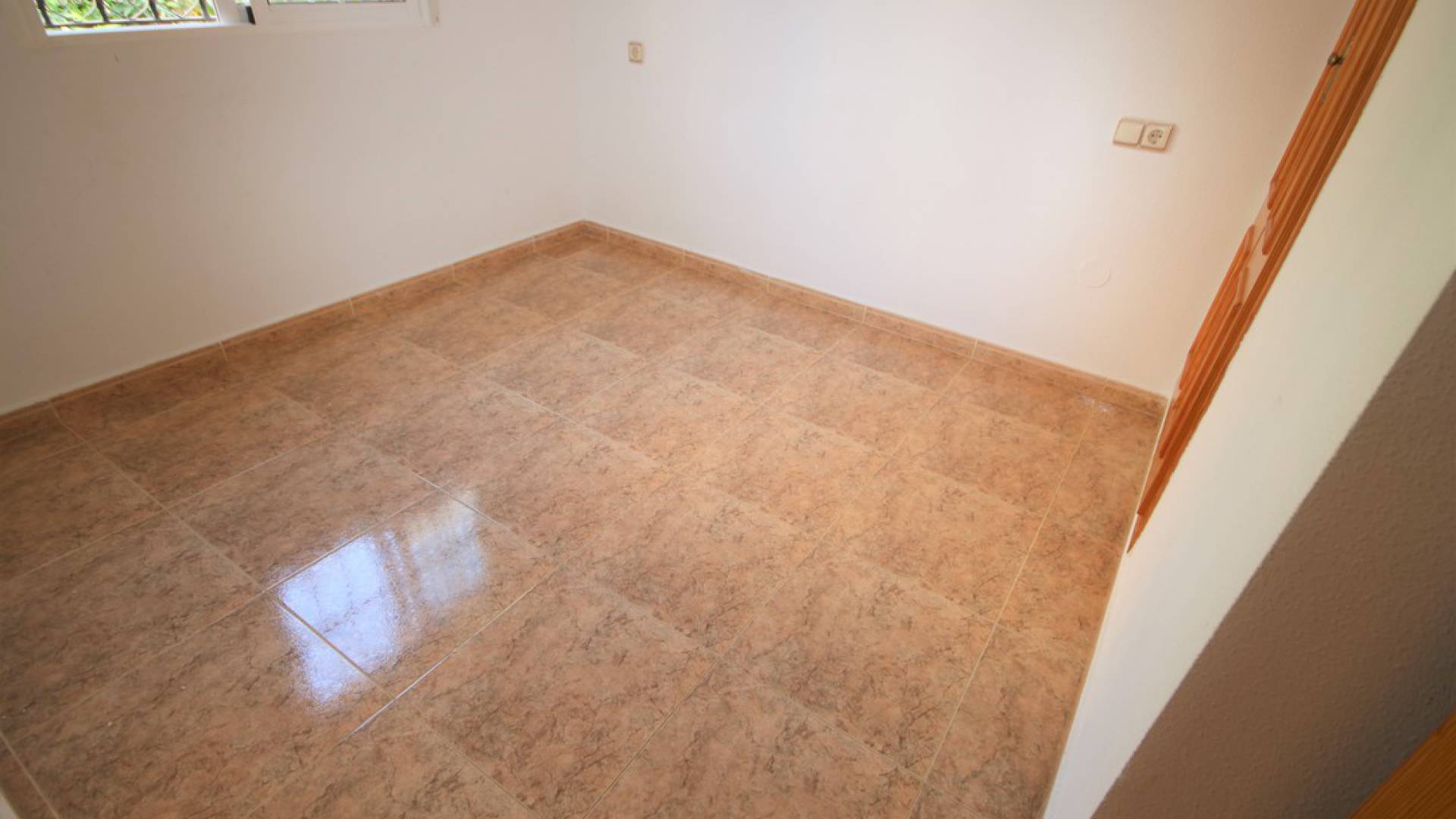 Resale - Villa - Playa Flamenca - zodiaco