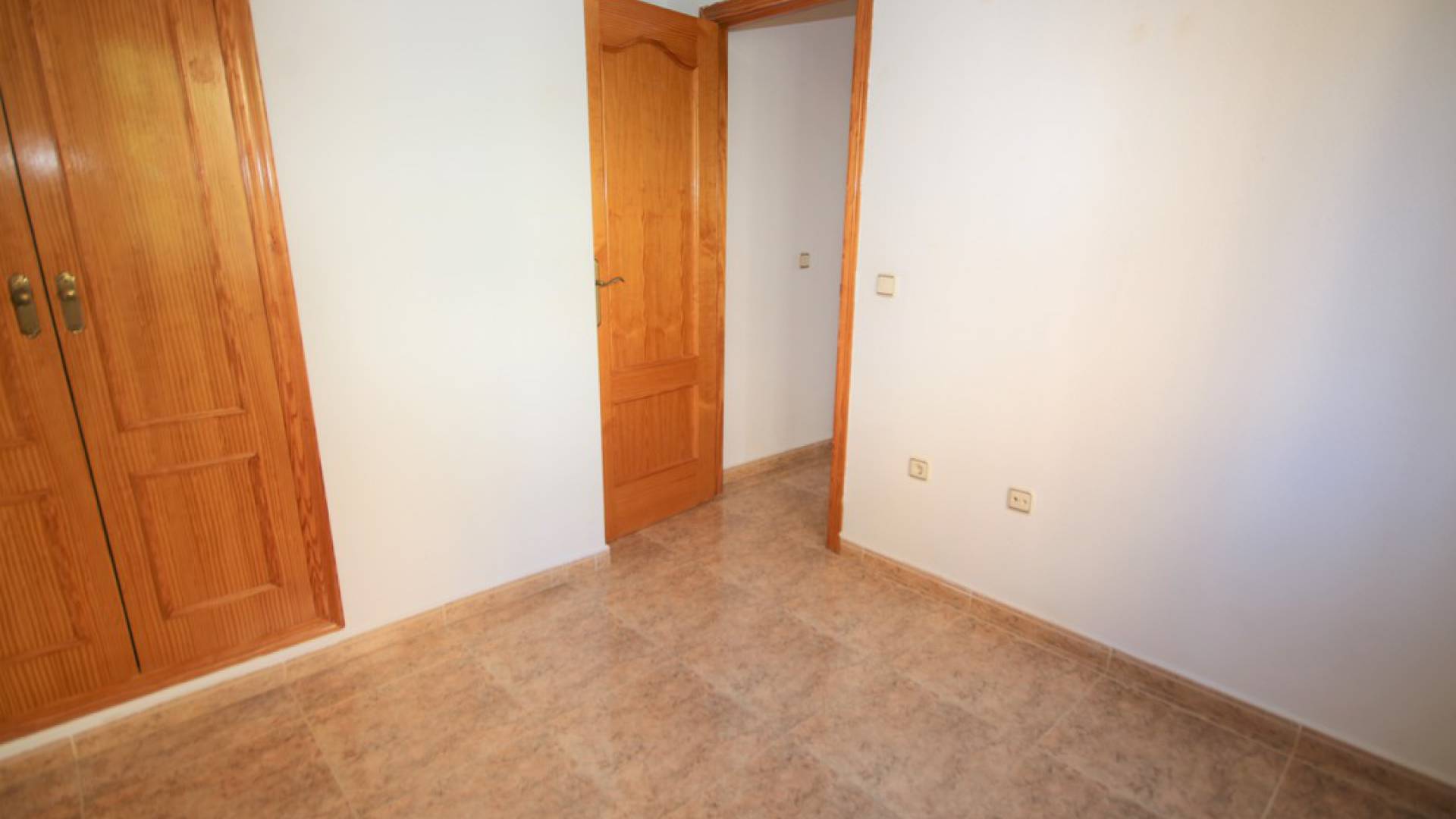 Resale - Villa - Playa Flamenca - zodiaco