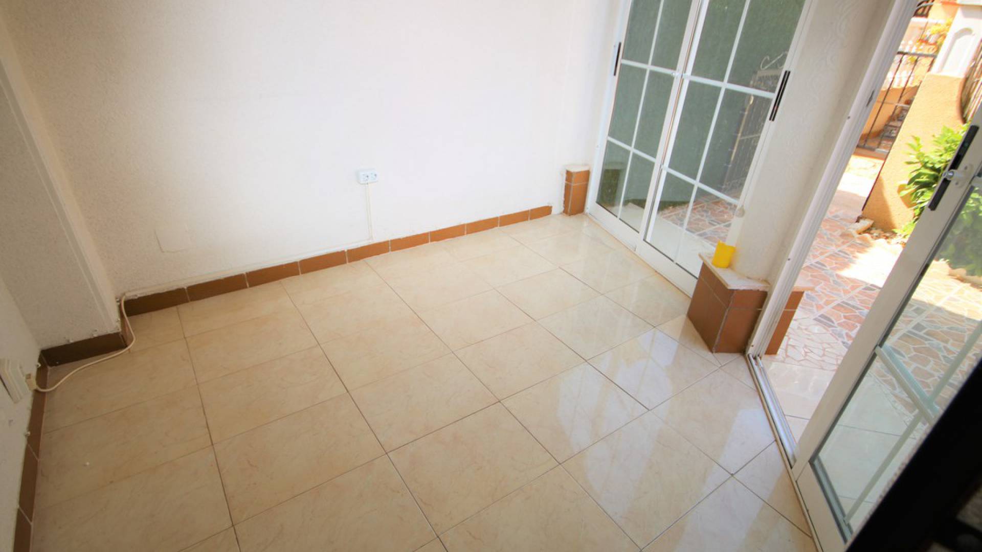 Resale - Villa - Playa Flamenca - zodiaco