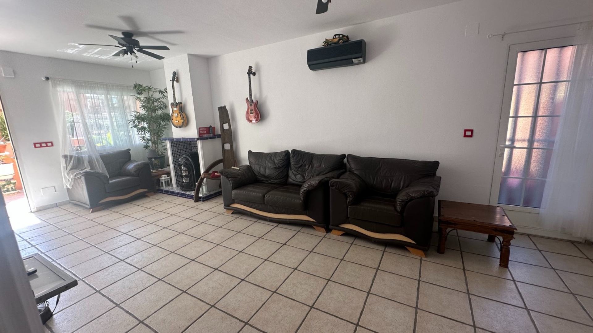 Resale - Villa - Playa Flamenca