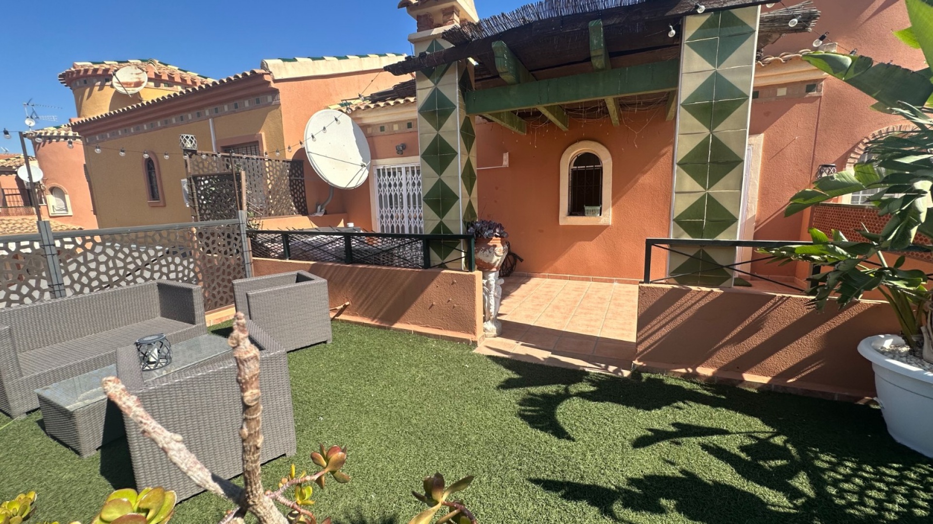 Resale - Villa - Playa Flamenca