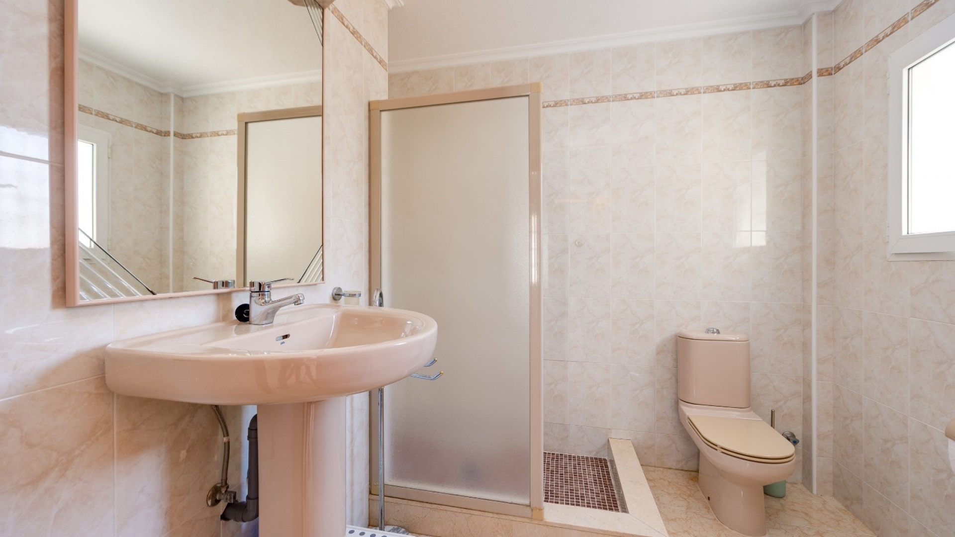 Resale - Villa - Playa Flamenca