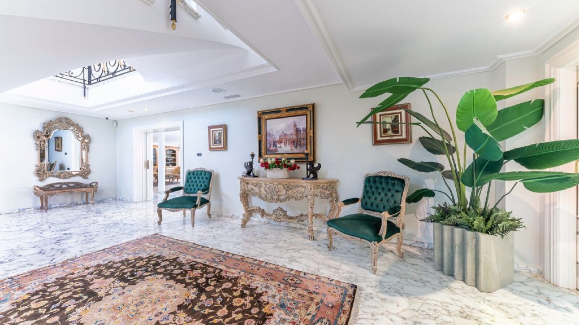 Resale - Villa - Playa San Juan