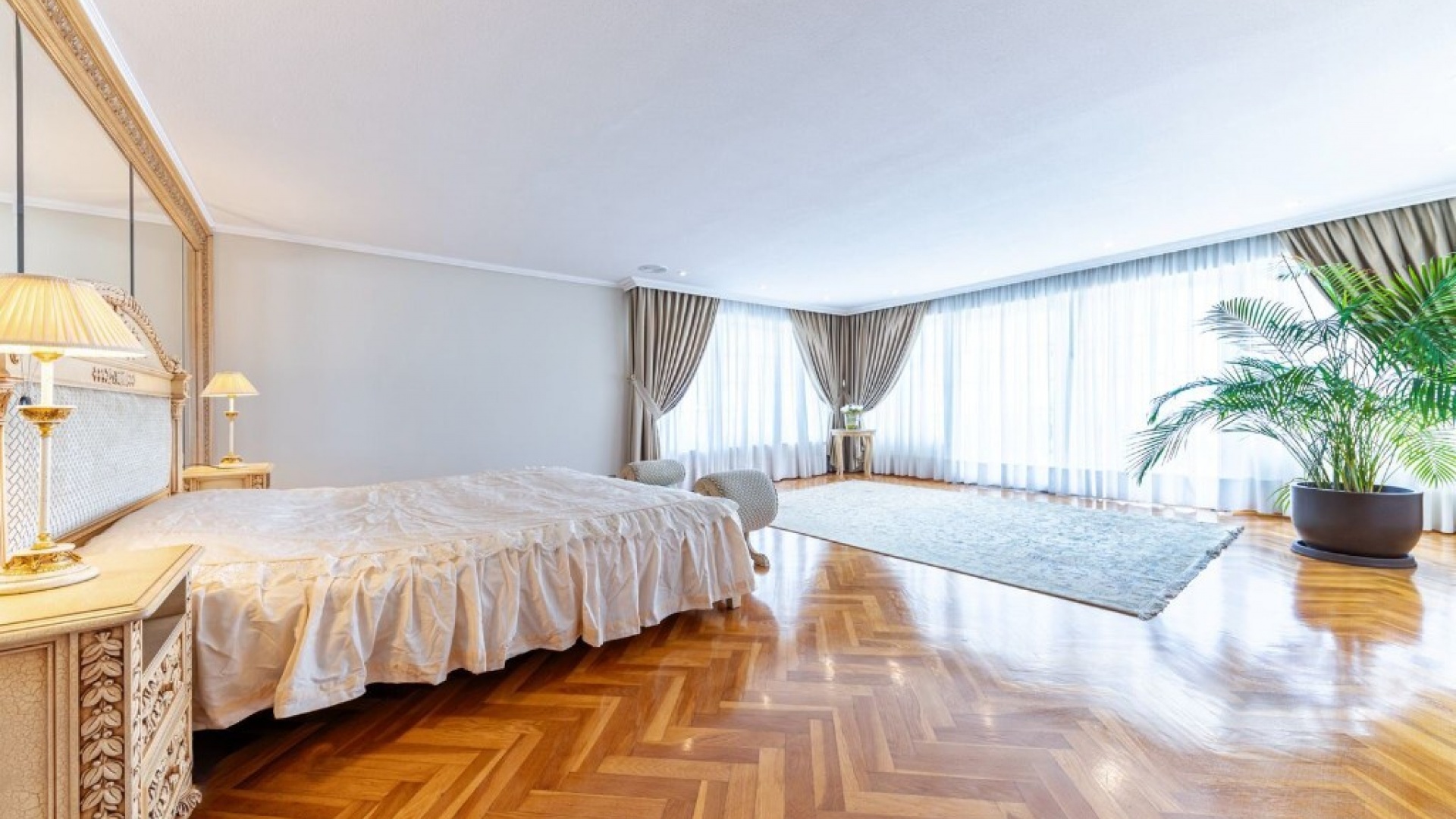 Resale - Villa - Playa San Juan