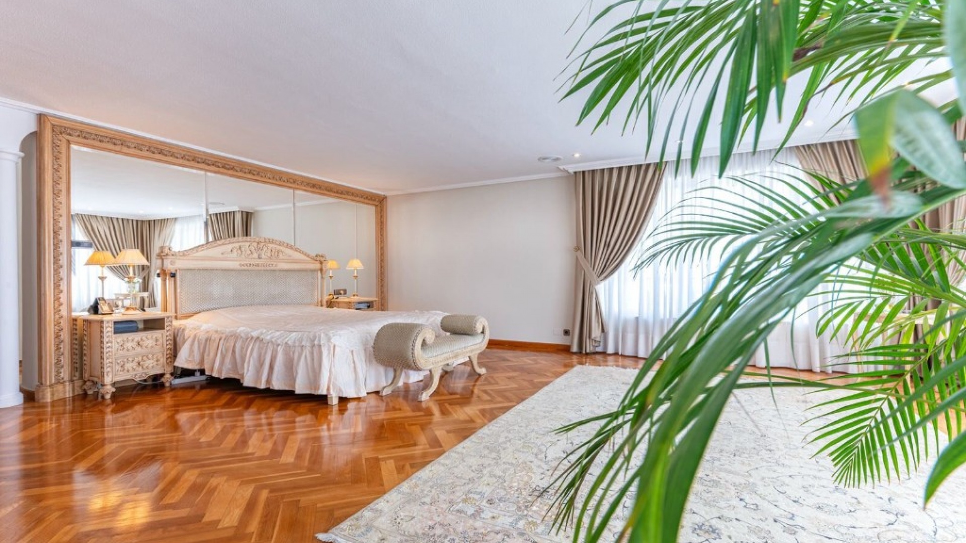 Resale - Villa - Playa San Juan