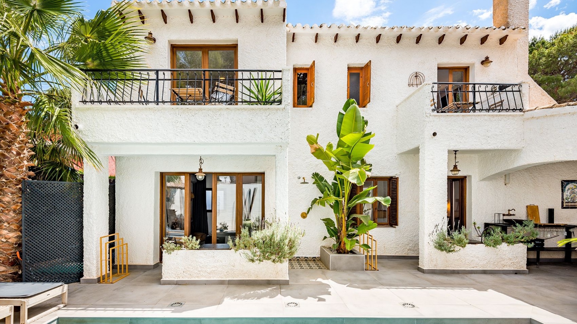 Resale - Villa - Punta Prima - beachside punta prima