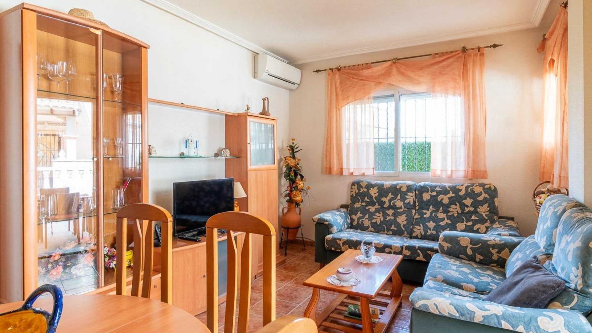 Resale - Villa - Punta Prima - la campana