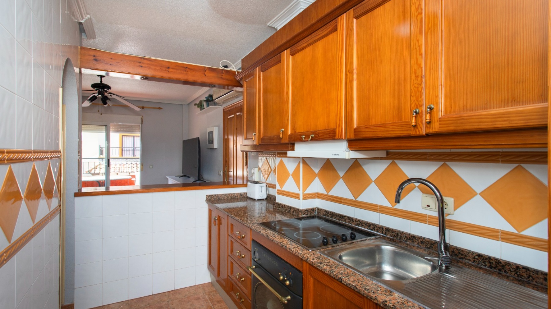Resale - Villa - Punta Prima - la campana