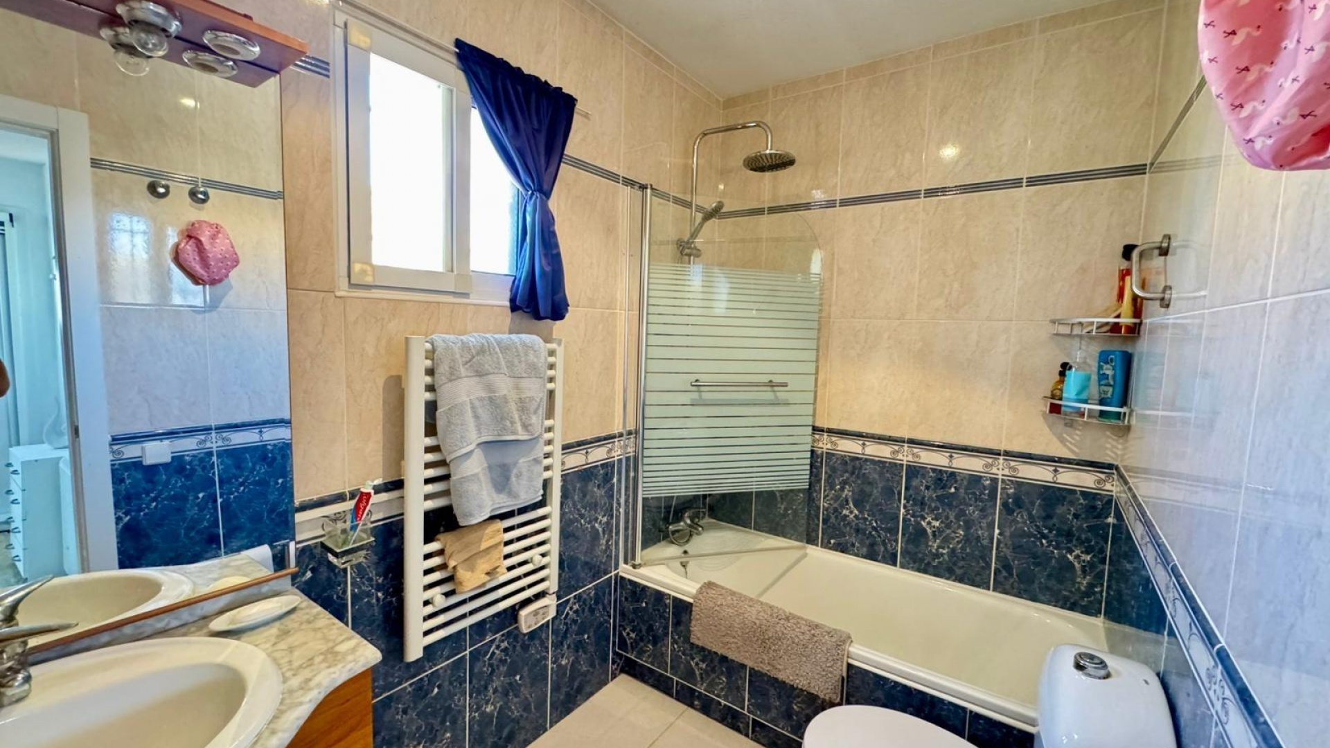 Resale - Villa - Punta Prima - Las Barcas