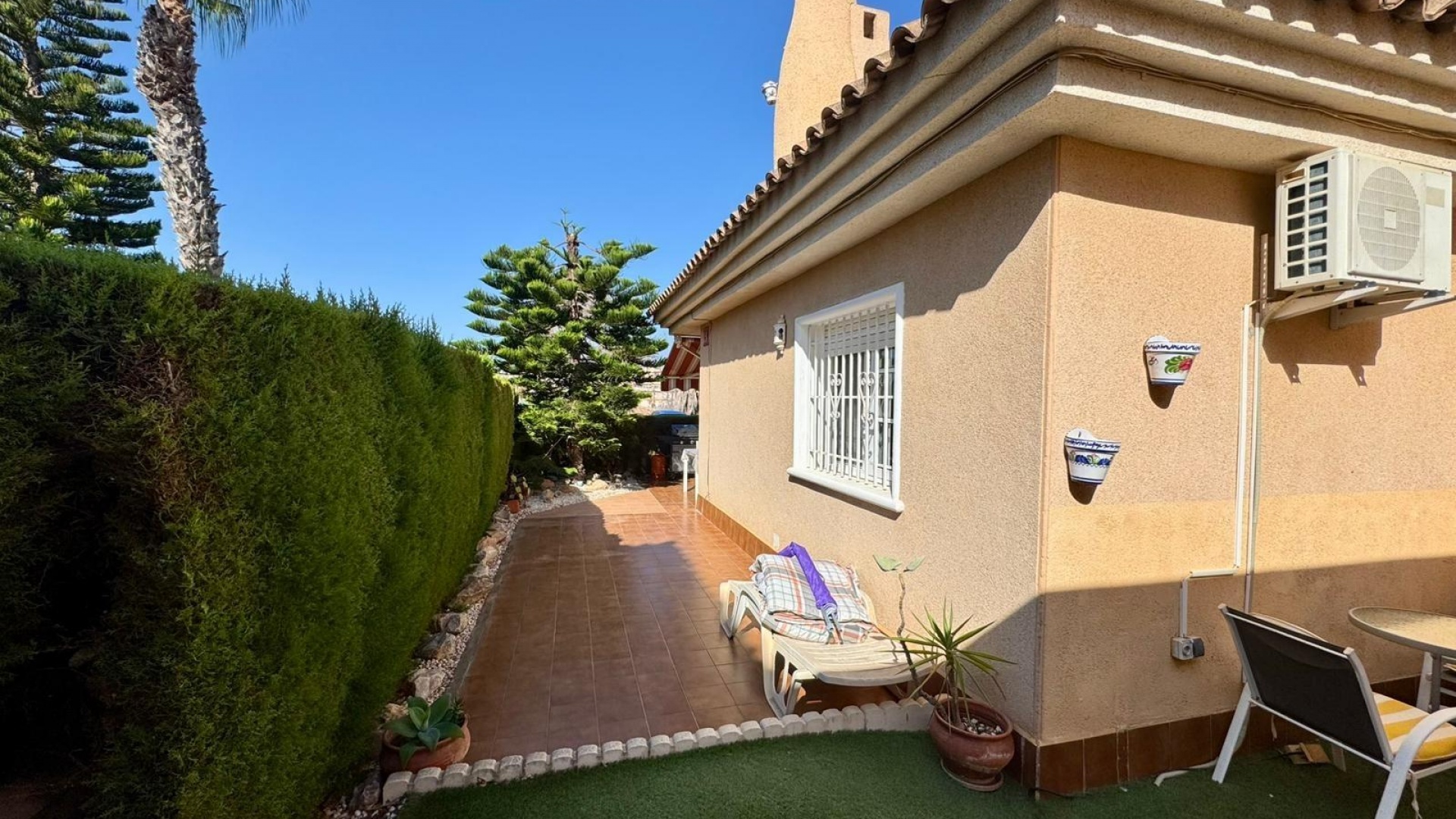 Resale - Villa - Punta Prima - Las Barcas