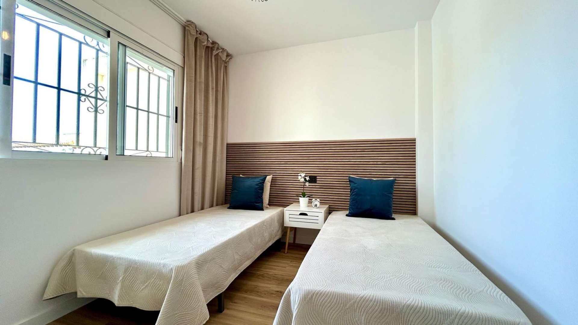 Resale - Villa - Punta Prima - los naranjos