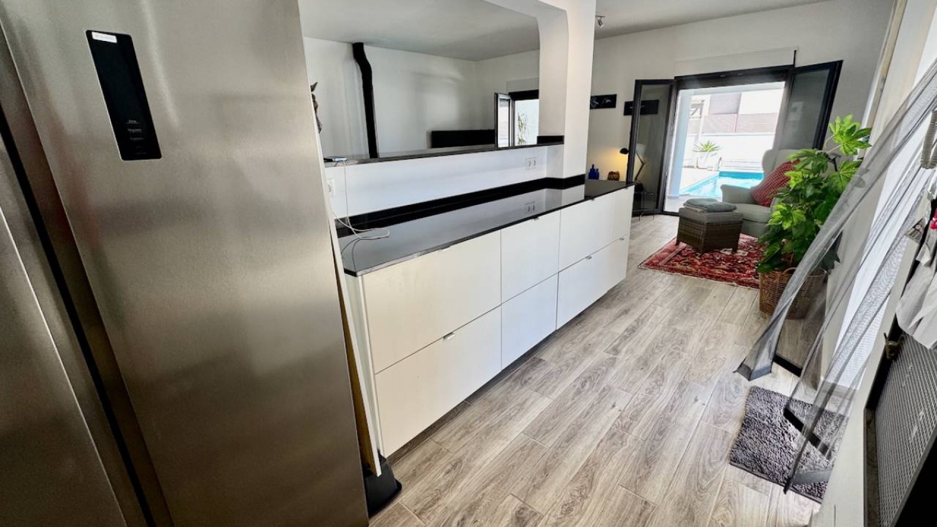 Resale - Villa - Punta Prima