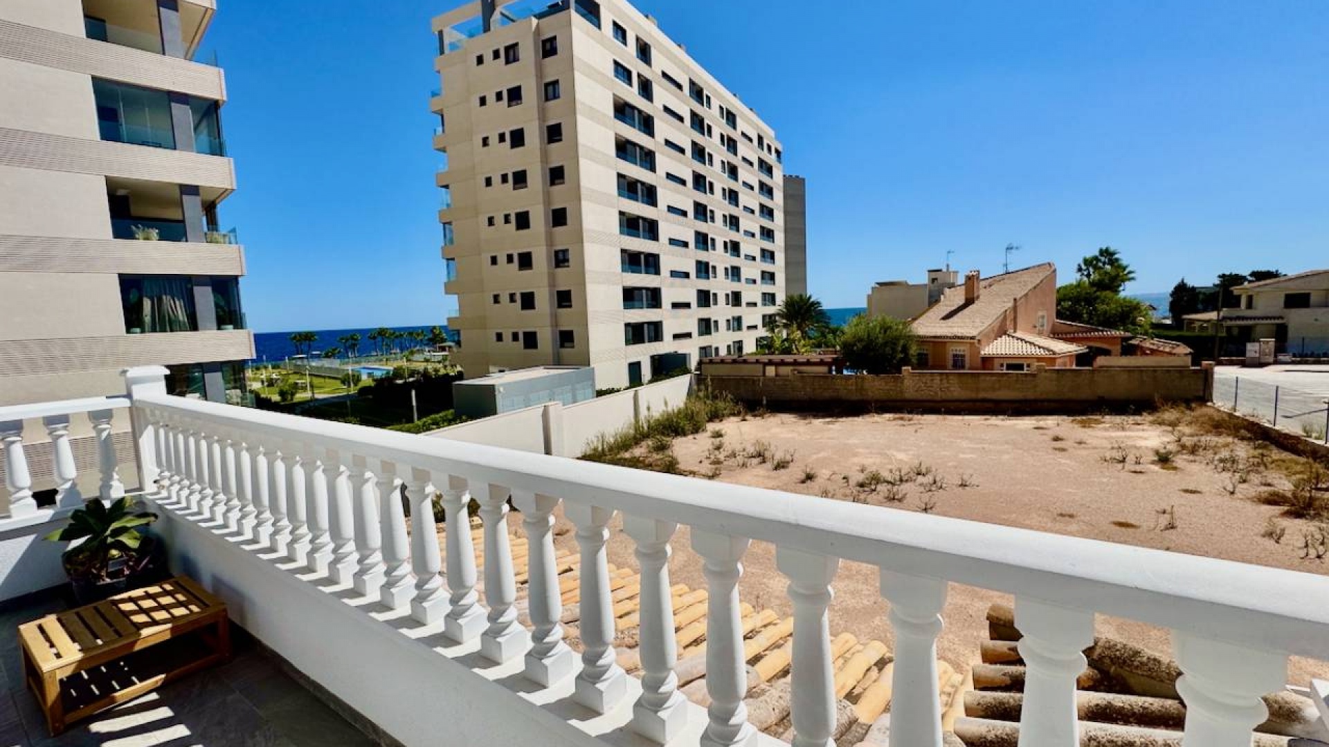 Resale - Villa - Punta Prima