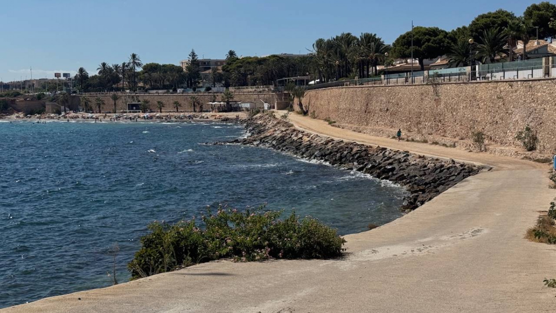 Resale - Villa - Punta Prima