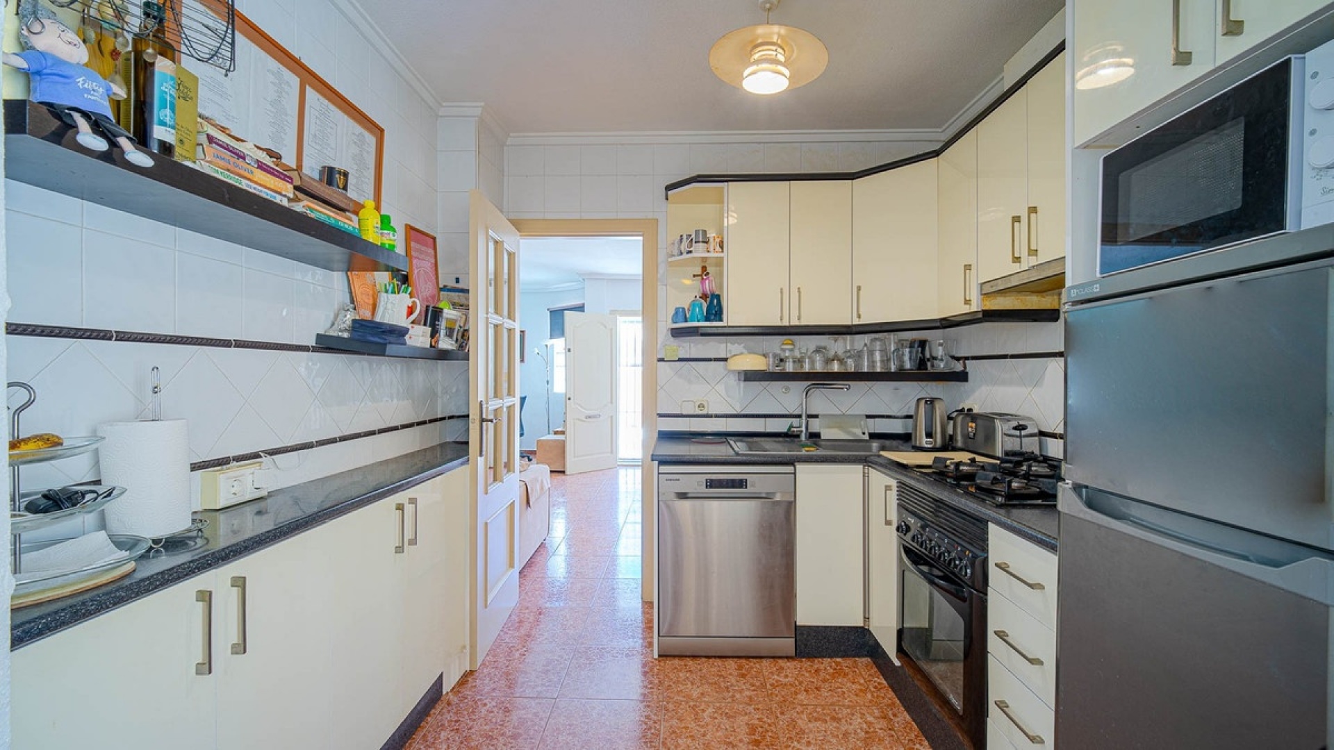 Resale - Villa - Punta Prima
