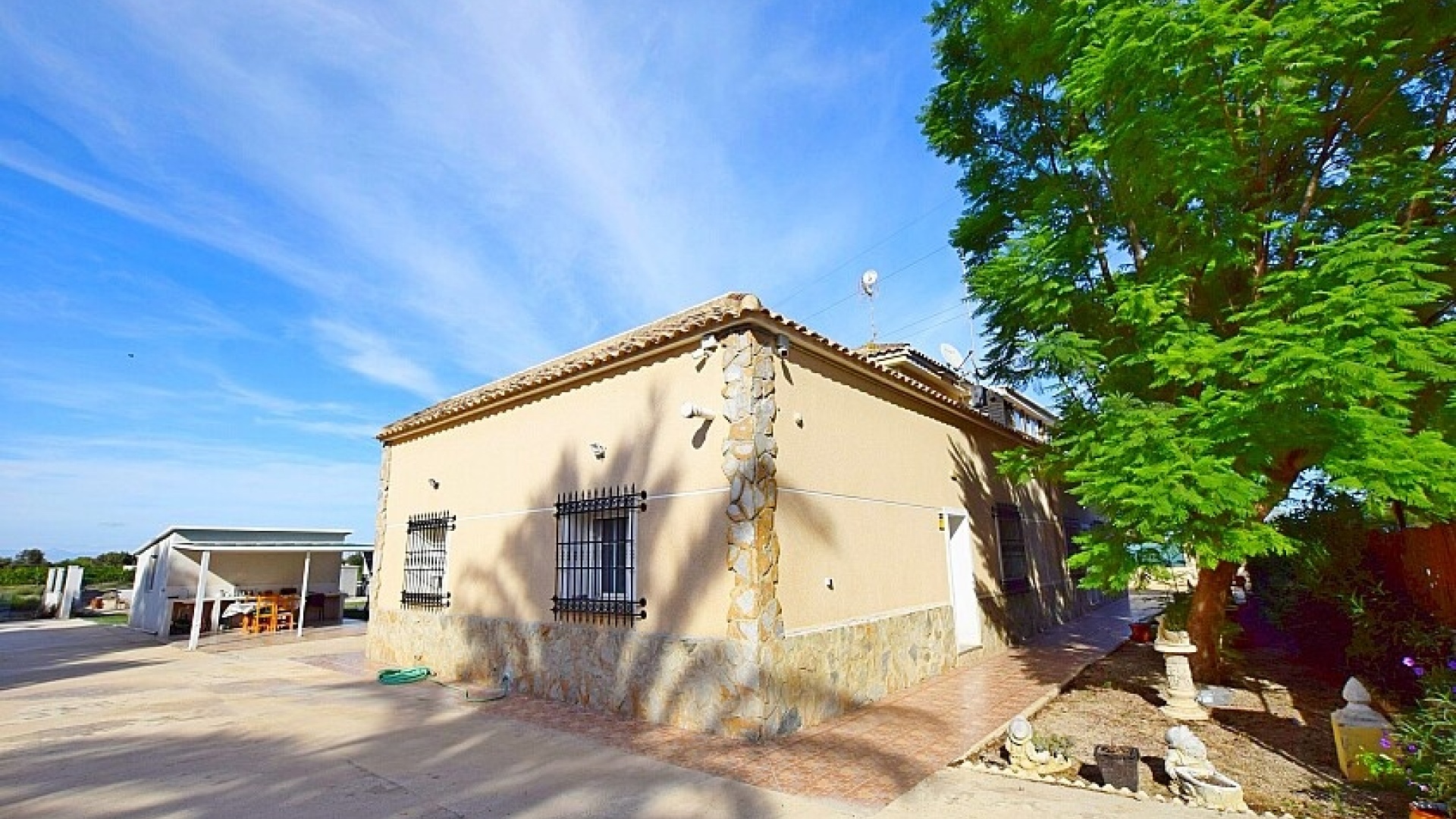 Resale - Villa - Rojales