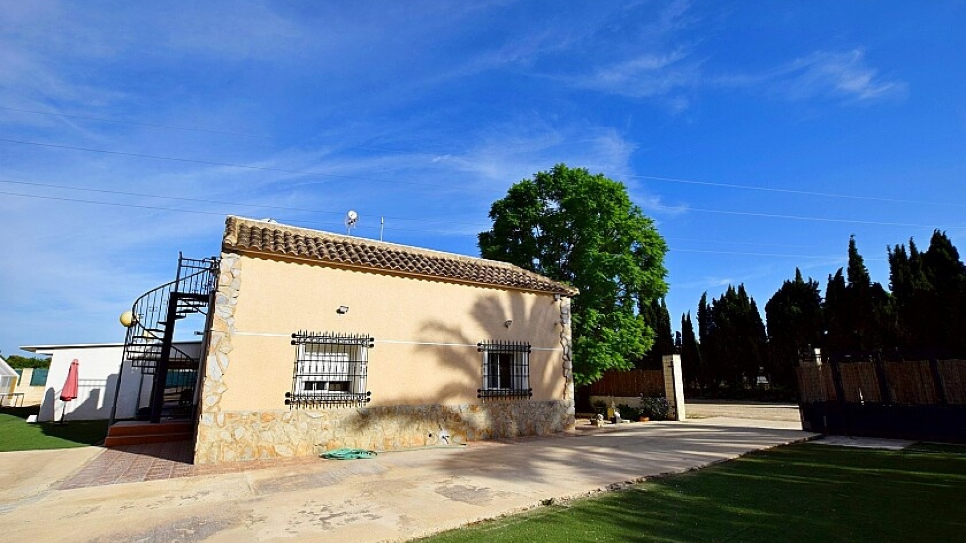 Resale - Villa - Rojales