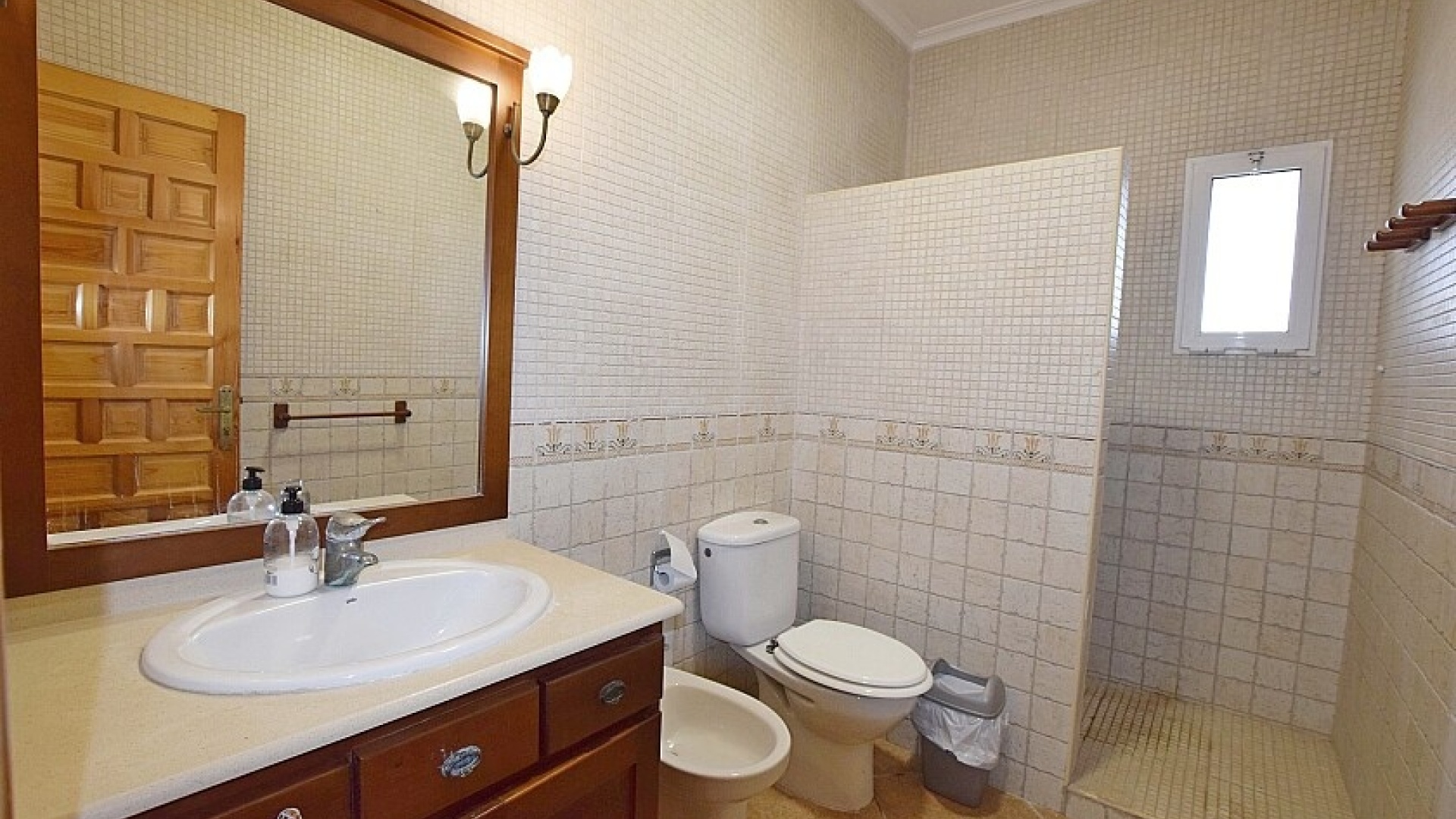 Resale - Villa - Rojales