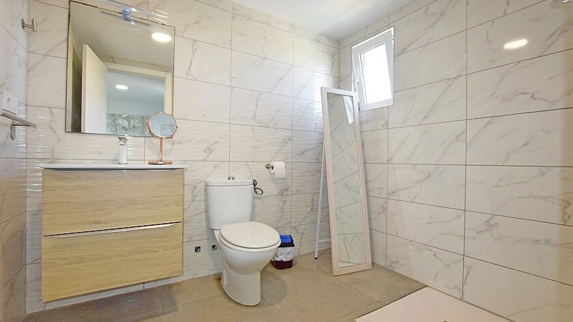 Resale - Villa - Rojales