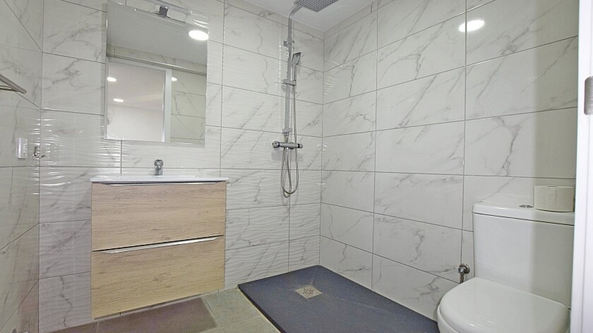 Resale - Villa - Rojales