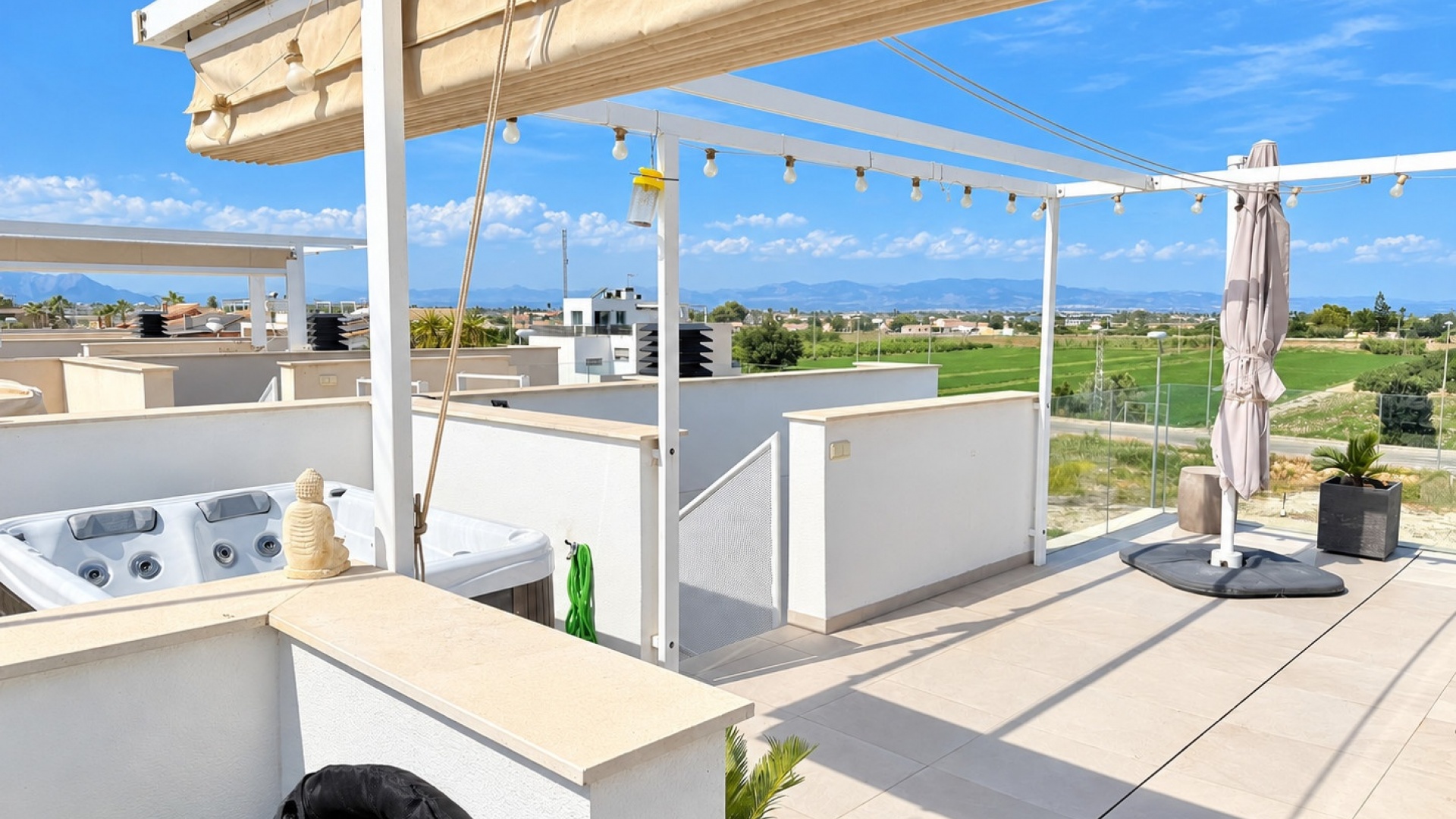Resale - Villa - Rojales