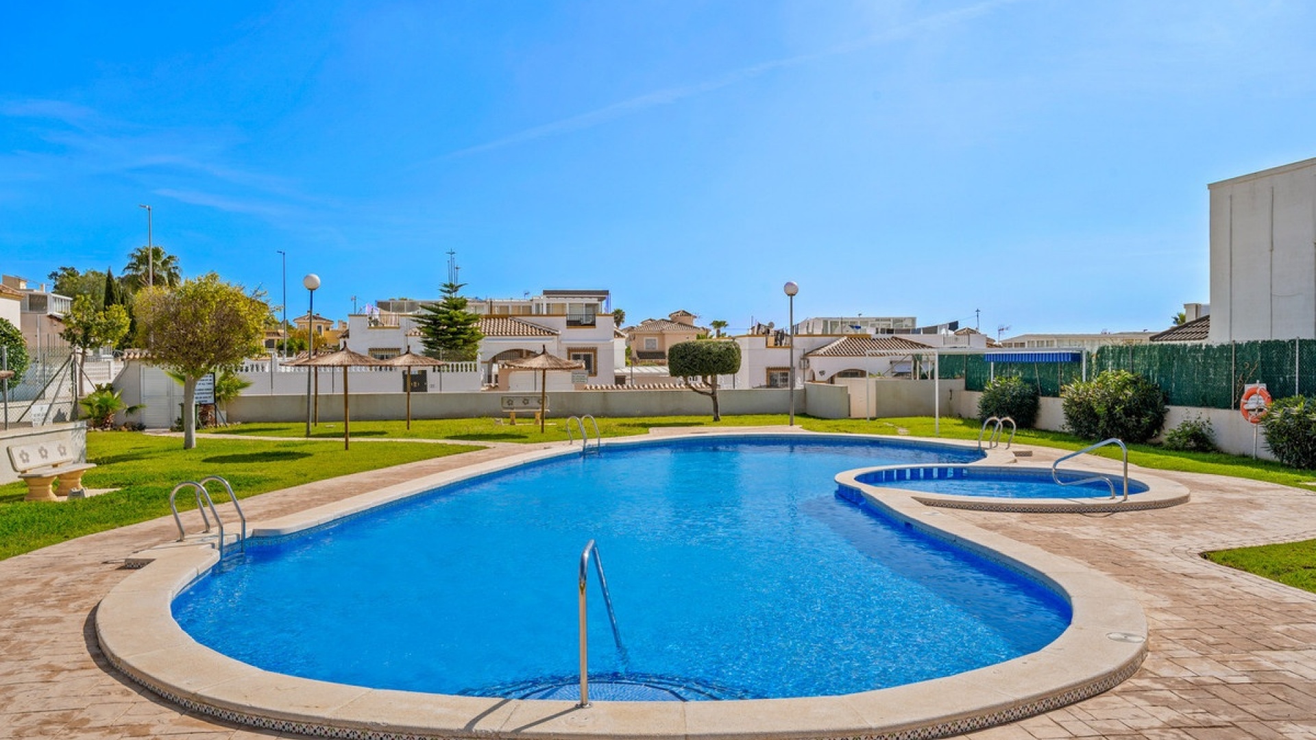 Resale - Villa - San Fulgencio - La Marina