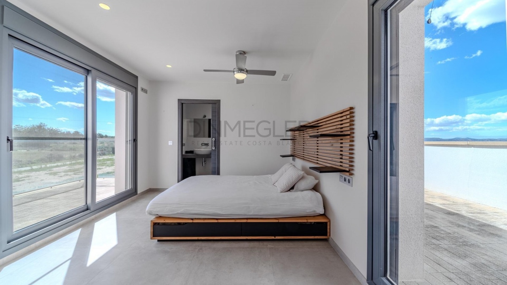 Resale - Villa - San Fulgencio - La Marina