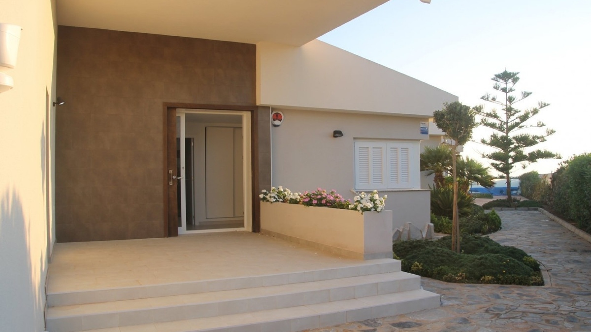 Resale - Villa - San Javier - La Manga Del Mar Menor