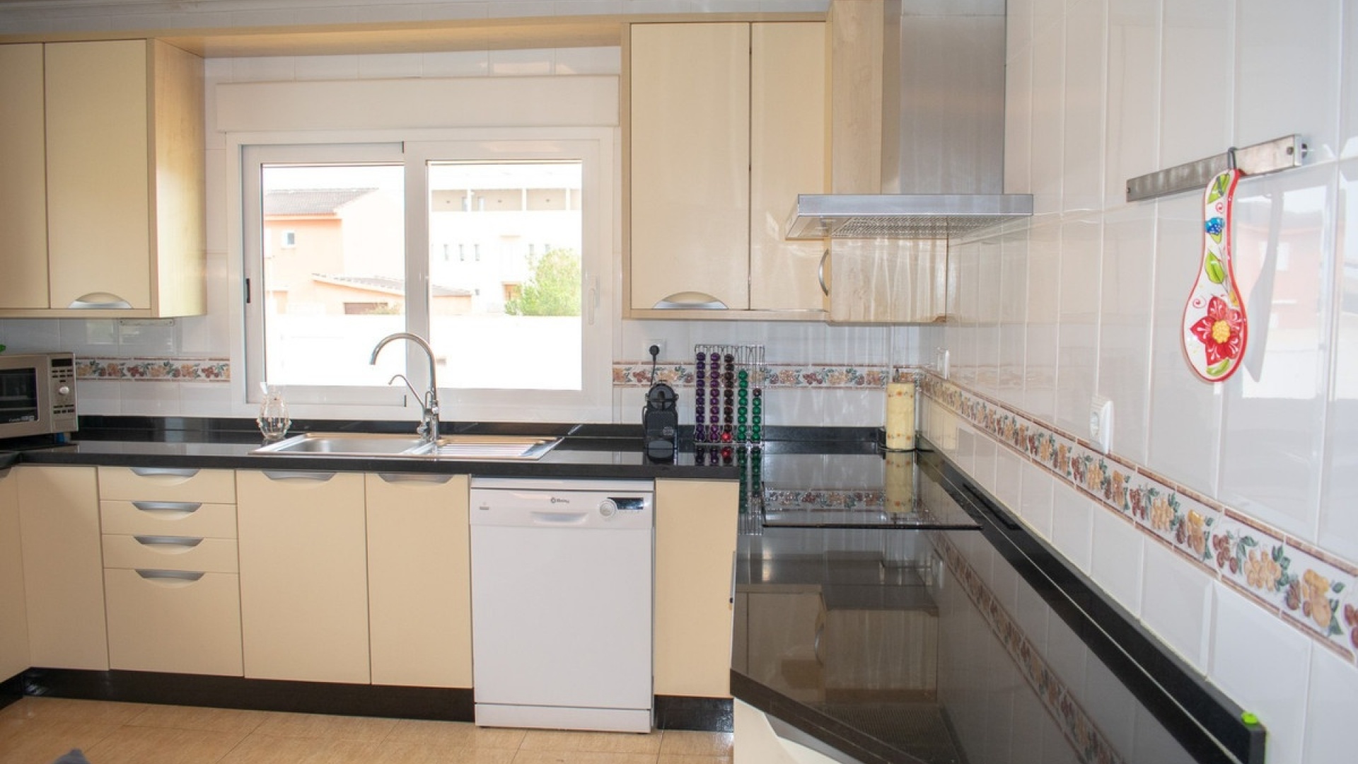 Resale - Villa - San Javier - La Manga Del Mar Menor