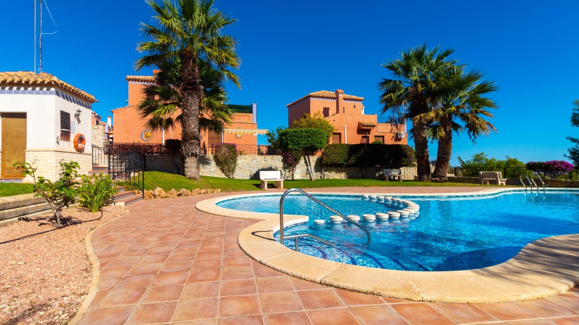 Resale - Villa - San Miguel de Salinas - La Canada