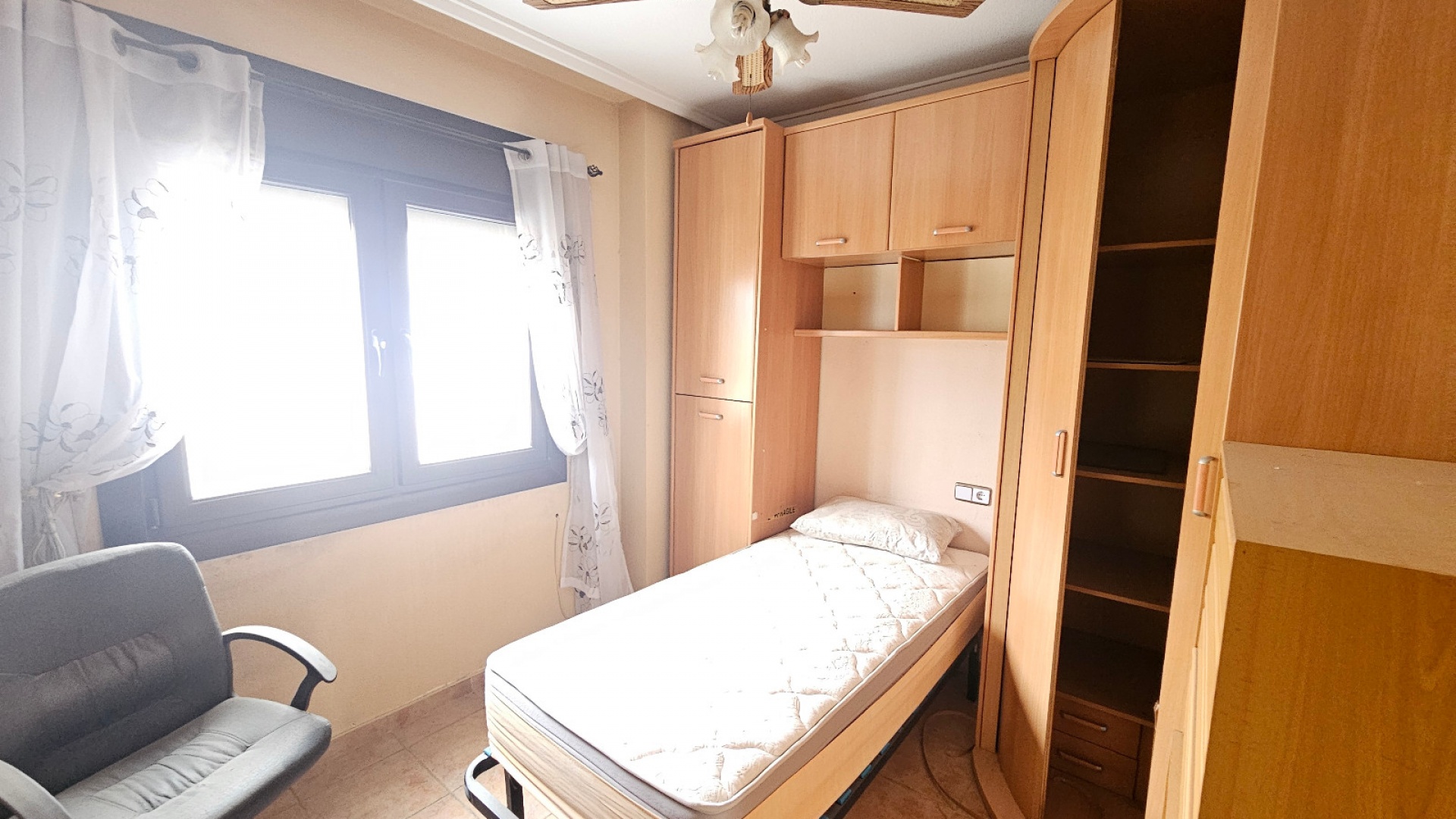 Resale - Villa - San Miguel de Salinas - Lake View Mansions