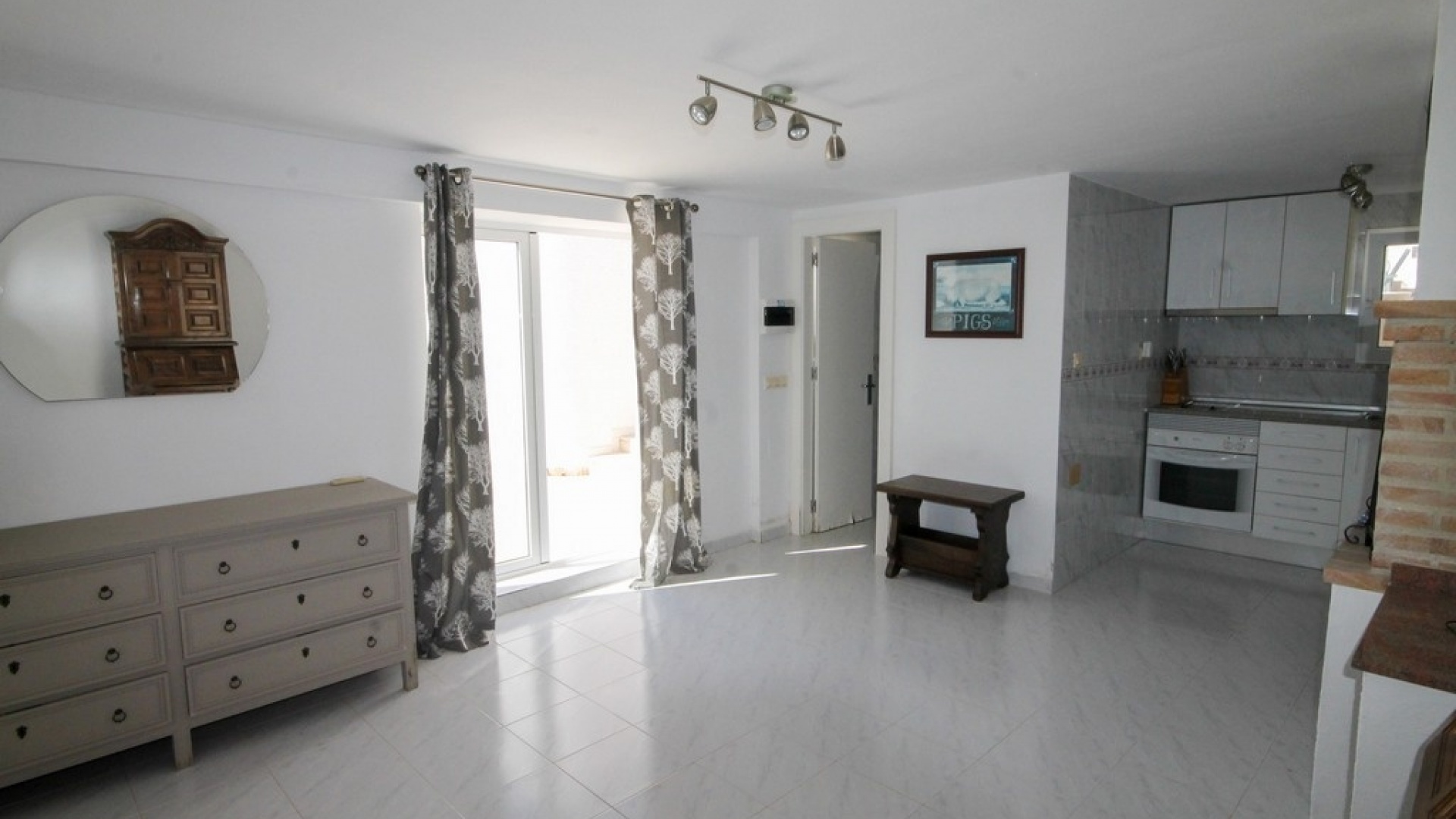 Resale - Villa - San Miguel de Salinas - San Miguel De Salinas
