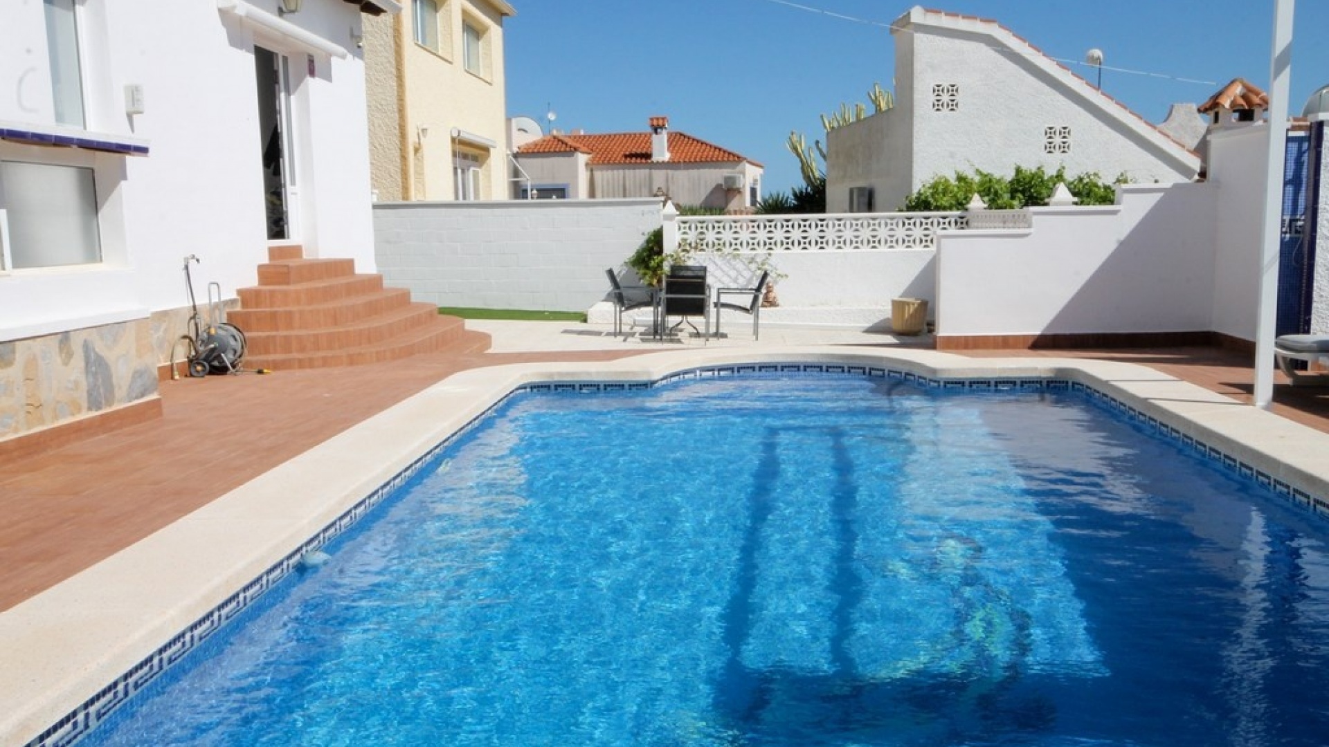 Resale - Villa - San Miguel de Salinas - San Miguel De Salinas