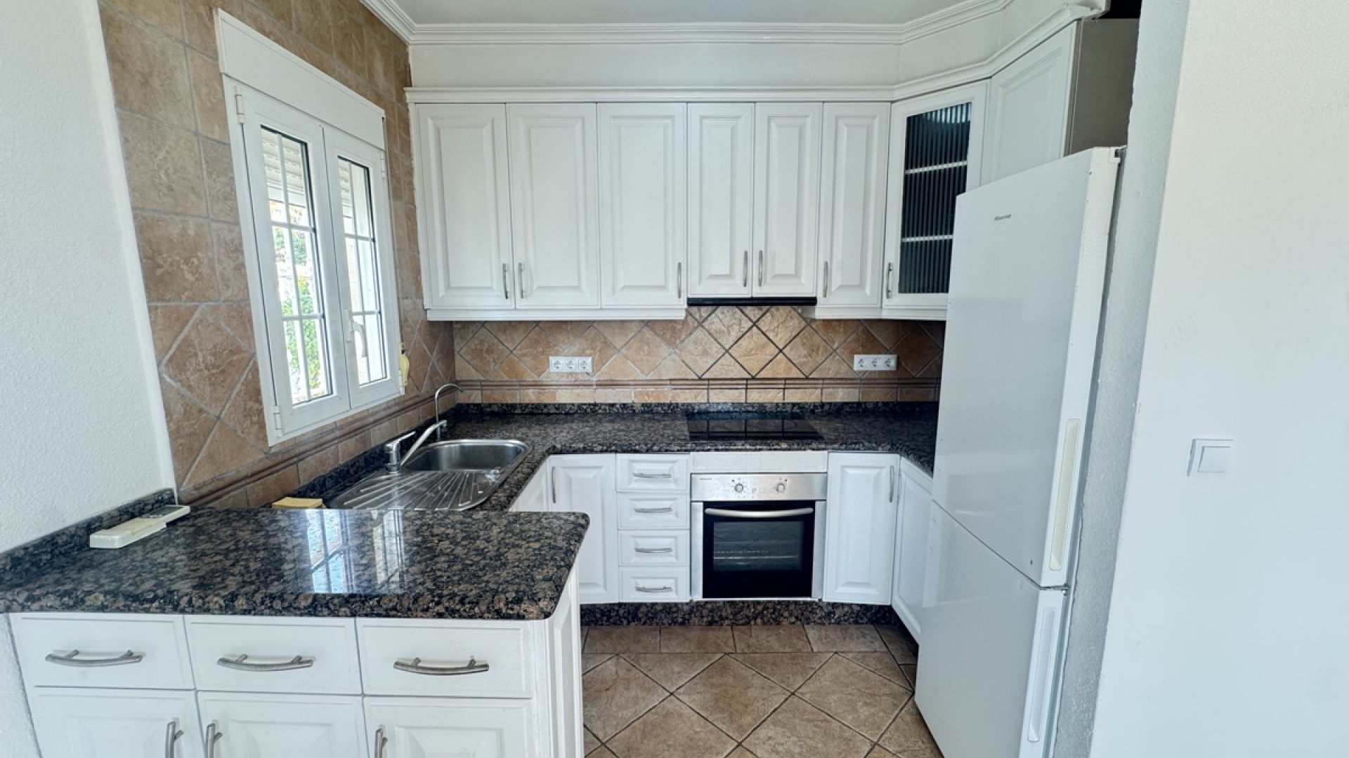 Resale - Villa - San Miguel de Salinas - torrestrella